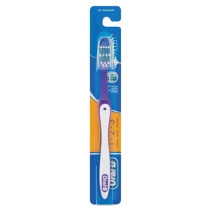Oral-B 40 Medium Toothbrush Oral-B 40 Medium Toothbrush