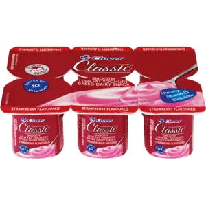 Clover Classic Strawberry Flavoured Low Fat Yoghurt Dairy Snack 6x100g Clover Classic Strawberry Flavoured Low Fat Yoghurt Dairy Snack 6x100g