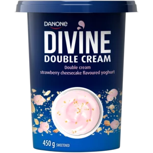 Danone Divine Double Cream Strawberry Cheesecake Flavoured Yoghurt 450g