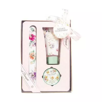 Natures Nourishment Body Care Set Rose & Tea 3pcs Natures Nourishment Body Care Set Rose & Tea 3pcs