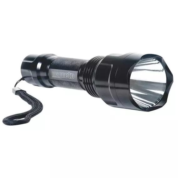 Magneto 900 Lumens Power Torch Dbk261 DBK261