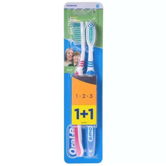 Oral-B 3 Effect Natural Fresh Toothbrush 40Med 40MED BP