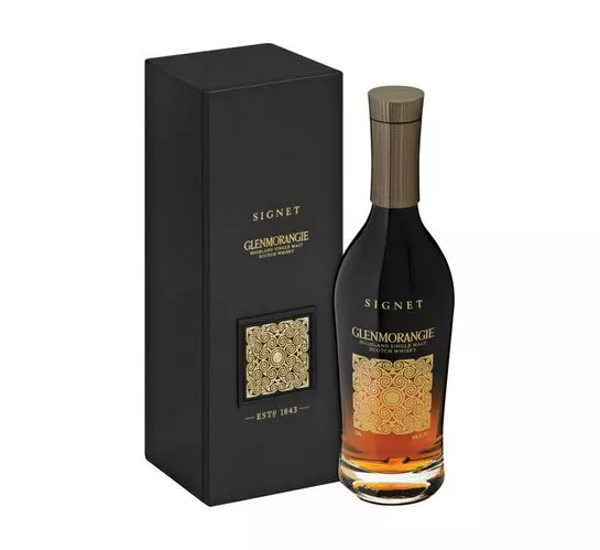 Glenmorangie Signet Highland Single Malt Scotch Whisky in Wooden Gift Box (1x750ml)