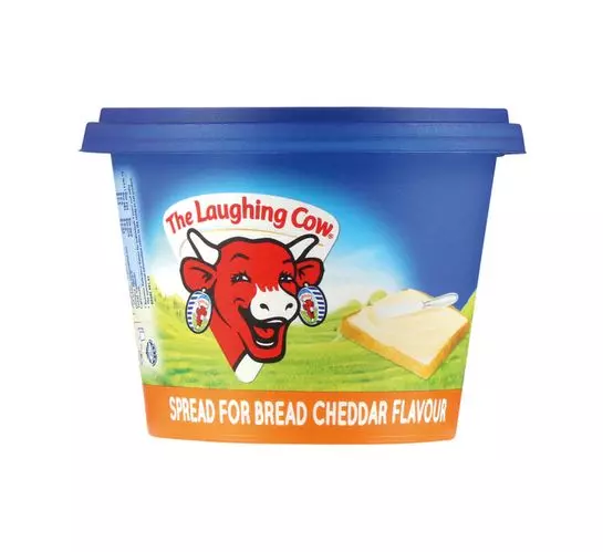 The Laughing Cow Cheese Spread Cheddar (1x250g) The Laughing Cow Cheese Spread Cheddar (1x250g)