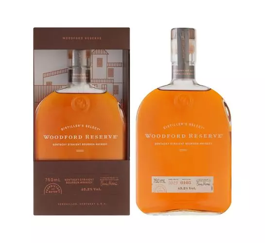 Woodford Reserve Distiller's Bourbon Whiskey (1x750ml) Woodford Reserve Distiller's Bourbon Whiskey (1x750ml)