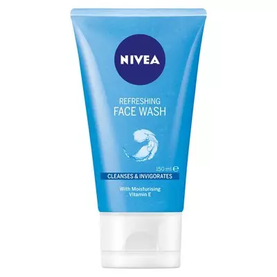 Nivea Visage Gel Wash Refres hing 150ml