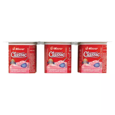 Clover Low Fat Smooth Strawberry Dairy Snack 6's