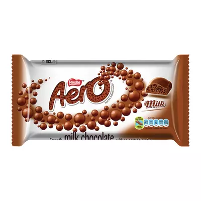 Nestlé Aero Smooth Milk Chocolate with an Aerated Milk Chocolate Centre 135g
