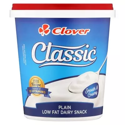 Clover Low Fat Smooth Plain Dairy Snack 1kg Clover Low Fat Smooth Plain Dairy Snack 1kg