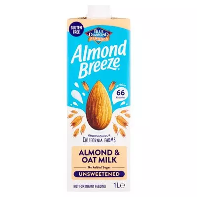 Almond Breeze Unsweetened Almond & Oat Milk 1L Almond Breeze Unsweetened Almond & Oat Milk 1L