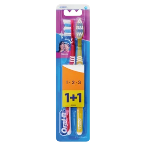 Oral-B Classic 3 Toothbrush 1+1 Pack Oral-B Classic 3 Toothbrush 1+1 Pack